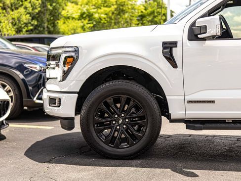 Used 2025 Ford F150 Lariat AWD/4WD image 8