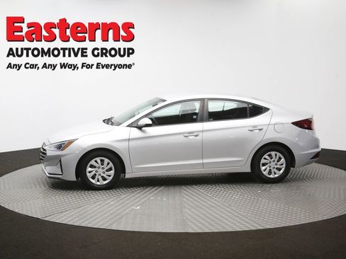 Used 2019 Hyundai Elantra SE w/ Cargo Package FWD image 58