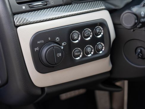 Used 2016 Maserati GranTurismo Sport image 15