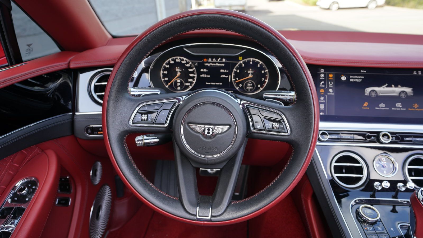 Certified 2022 Bentley Continental GT AWD/4WD image 33