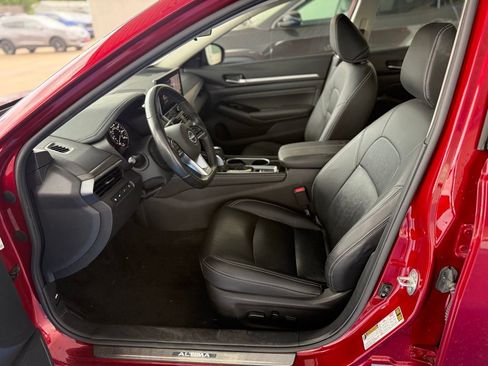 Used 2023 Nissan Altima 2.5 SL image 16