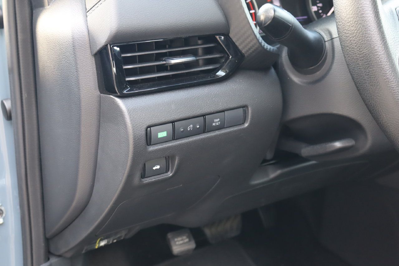 Used 2024 Nissan Sentra SV w/ Trunk Package FWD image 21