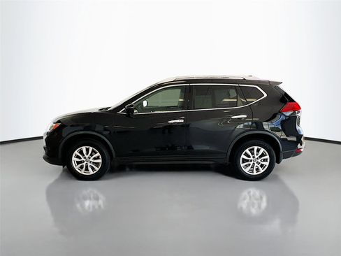 Used 2017 Nissan Rogue SV w/ SV Premium Package AWD/4WD image 9