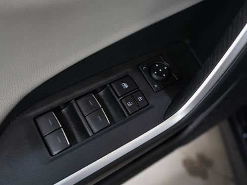 Used 2024 Toyota RAV4 Limited image 22