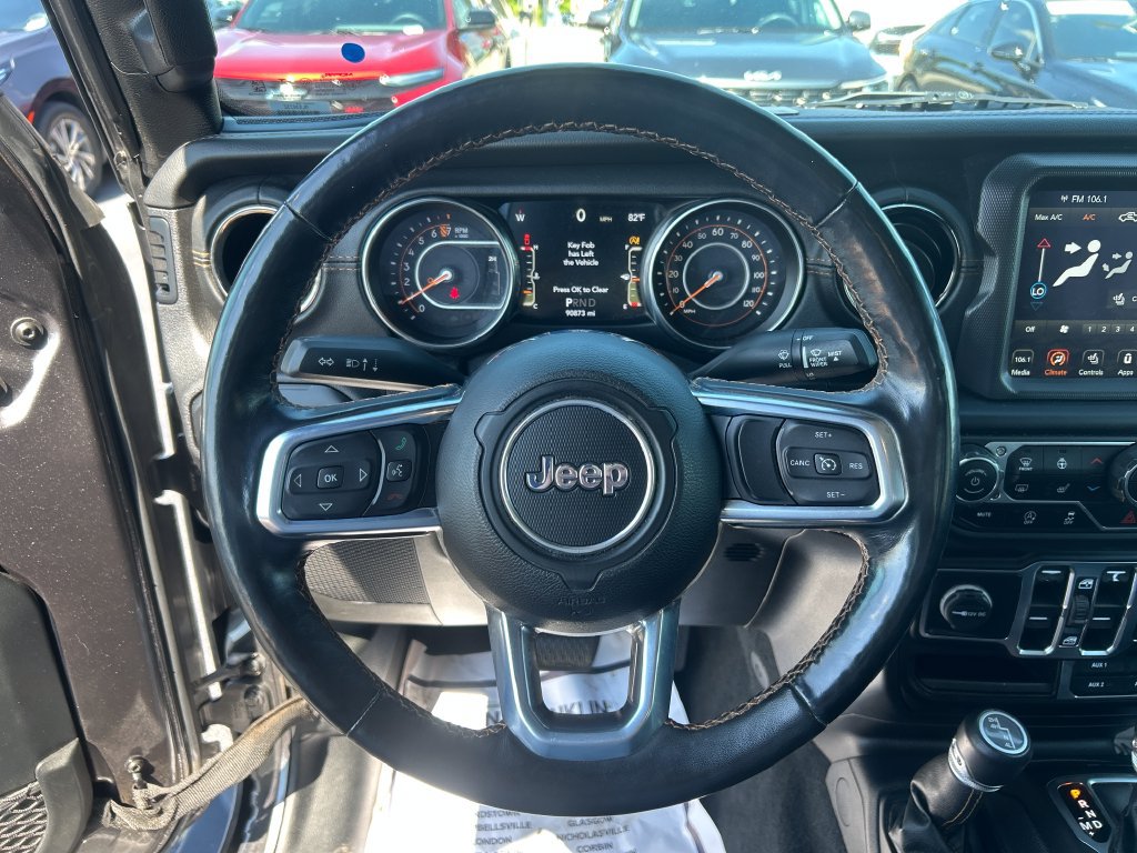 Used 2021 Jeep Gladiator Overland AWD/4WD image 17