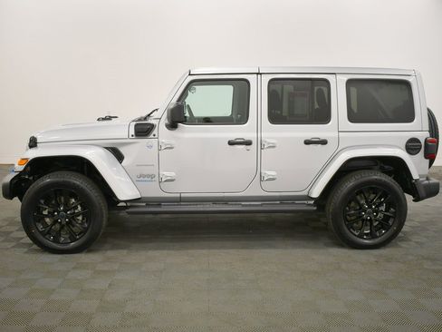 Used 2024 Jeep Wrangler Unlimited Sahara image 4