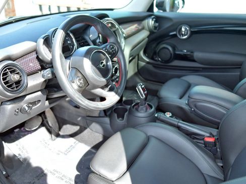 Used 2020 MINI Cooper S image 14