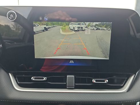 Used 2026 Chevrolet Equinox LT FWD image 27