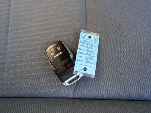 Used 2022 RAM 2500 Big Horn image 31