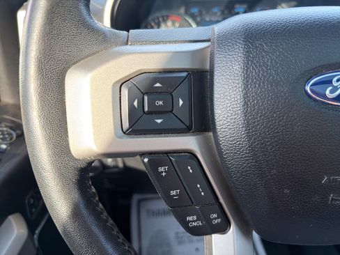 Used 2017 Ford F150 Lariat w/ Equipment Group 502A Luxury image 35