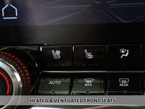 Used 2023 GMC Canyon AT4X AWD/4WD image 9