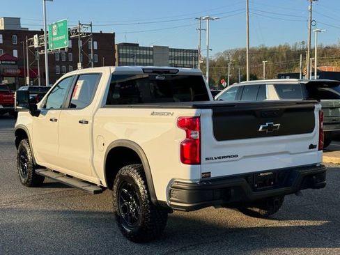 Certified 2024 Chevrolet Silverado 1500 ZR2 w/ ZR2 Bison Edition image 3