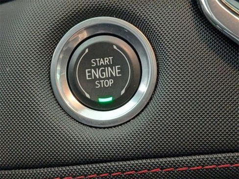 Used 2023 Chevrolet Colorado Z71 w/ Z71 Convenience Package 2 image 24