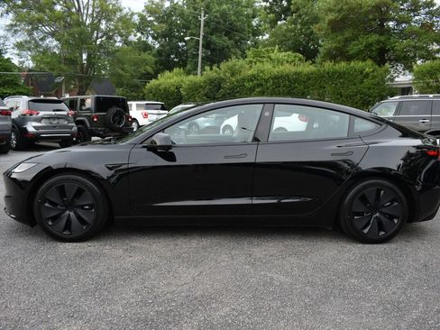 Used 2024 Tesla Model 3 Long Range AWD/4WD image 4