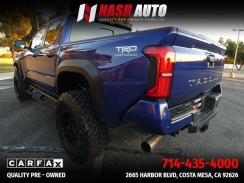 Used 2025 Toyota Tacoma TRD Off-Road w/ TRD Off Road Upgrade Package AWD/4WD image 12