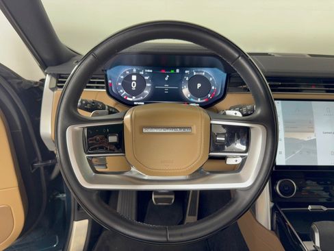 Used 2023 Land Rover Range Rover Long Wheelbase SE AWD/4WD image 10