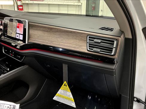 New 2026 Volkswagen Atlas SEL Premium R-Line image 27