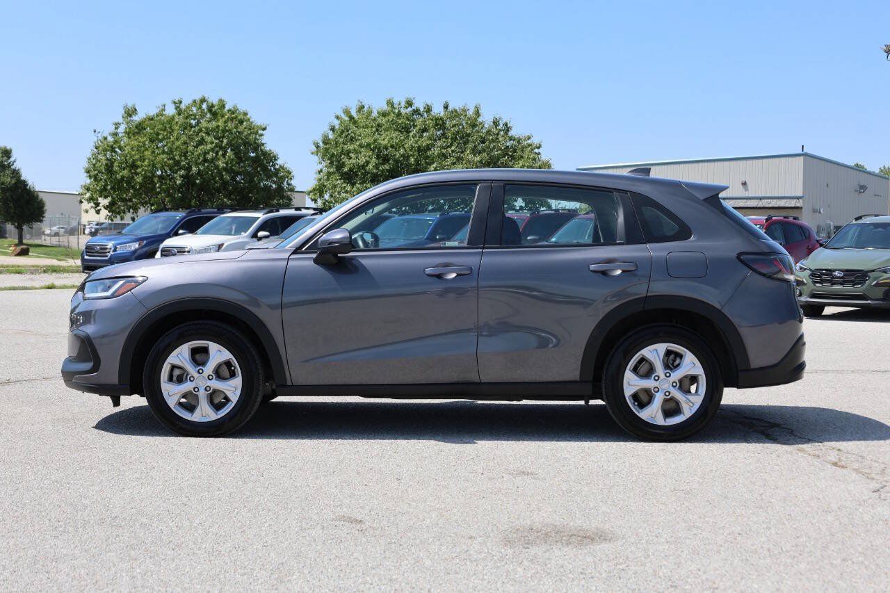 Used 2023 Honda HR-V LX image 8