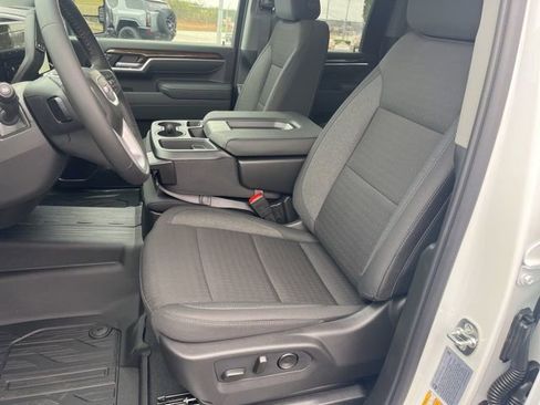New 2026 GMC Sierra 2500 SLE image 16