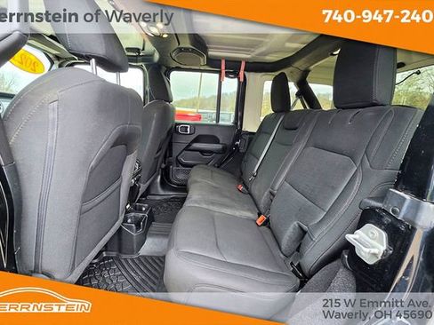 Used 2021 Jeep Wrangler Unlimited Sahara w/ Uconnect 4C Nav & Sound Group image 20