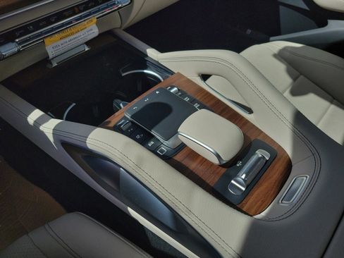 New 2026 Mercedes-Benz GLS 450 4MATIC image 27