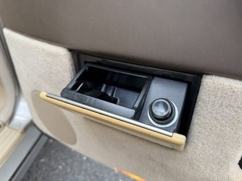 Used 1995 Mercedes-Benz S 500 Sedan image 50