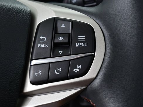 New 2025 Ford Explorer Active w/ Active Comfort Package image 34