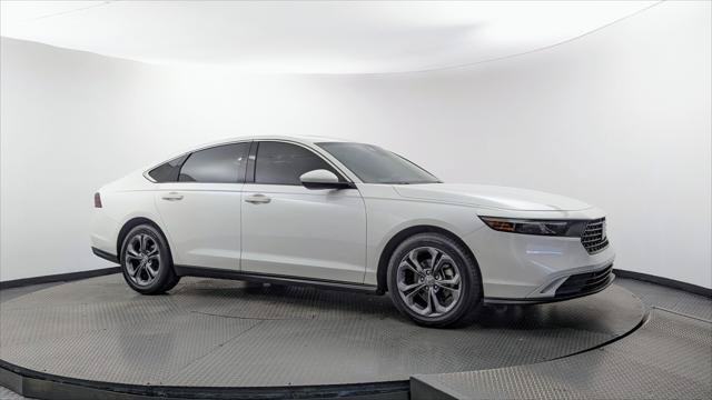 Used 2023 Honda Accord EX image 11