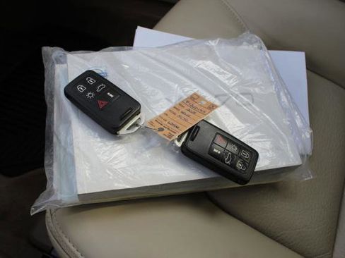 Used 2015 Volvo XC70 3.2 Premier Plus image 24