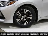 Used 2021 Nissan Sentra SV image 2