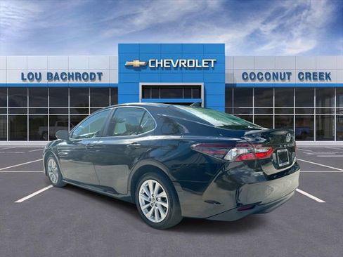 Used 2024 Toyota Camry LE FWD image 6