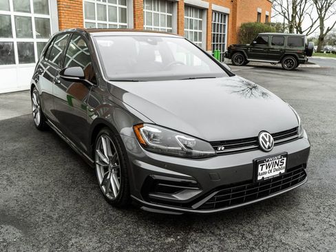 Used 2019 Volkswagen Golf R 4-Door image 6
