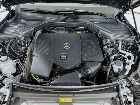New 2026 Mercedes-Benz GLC 300 4MATIC image 32