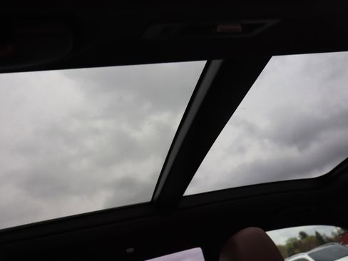 Used 2024 Mercedes-Benz GLS 450 4MATIC w/ AMG Line Exterior image 19