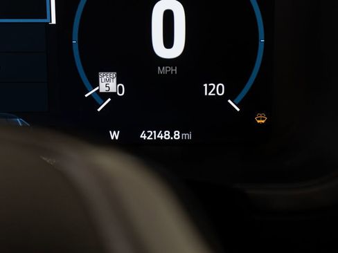 Used 2023 Ford F150 4x4 SuperCrew image 30