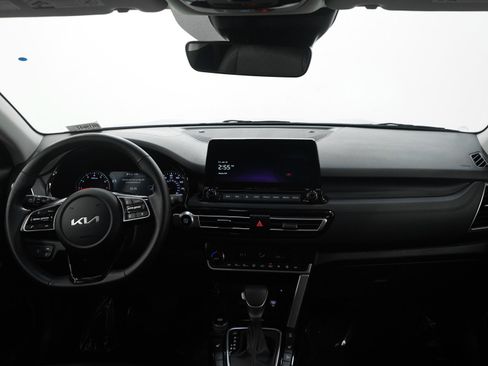 Used 2023 Kia Seltos SX w/ SX Sunroof Package image 15