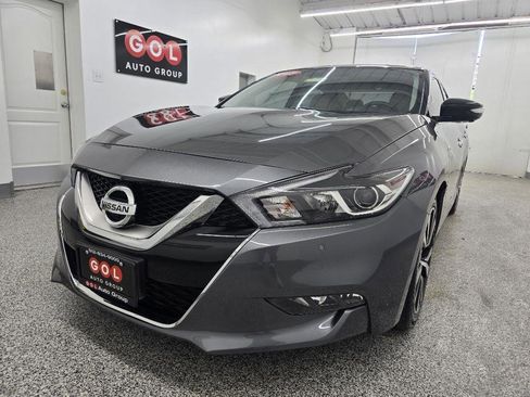 Used 2017 Nissan Maxima Platinum FWD image 9