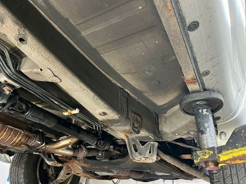 Used 2002 Toyota Highlander GREAT VALUE AWD image 62