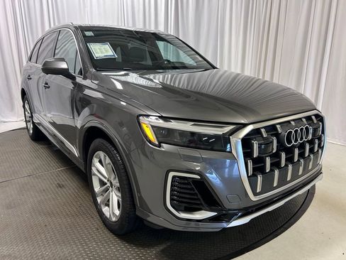 Used 2025 Audi Q7 3.0T Premium Plus AWD/4WD image 25