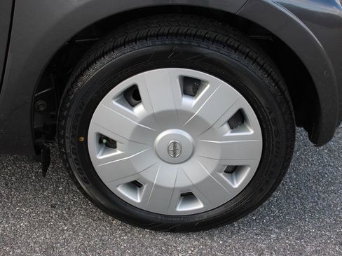 Used 2013 Scion iQ image 28