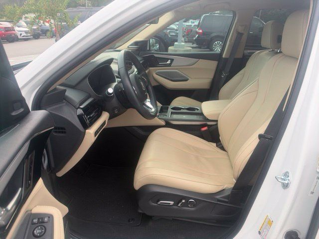 Used 2025 Acura MDX w/ Technology Package AWD/4WD image 5