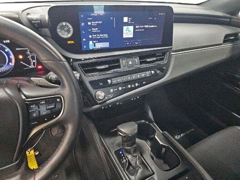 Used 2023 Lexus ES 350 w/ Premium Package FWD image 12