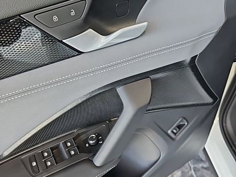 New 2026 Volkswagen Tiguan SE R-Line FWD image 27