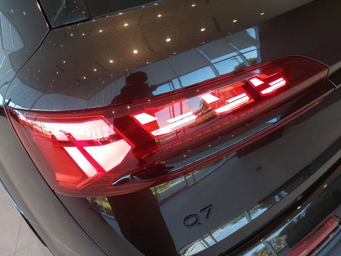 New 2026 Audi Q7 2.0T Premium Plus AWD/4WD image 38