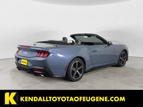 Used 2024 Ford Mustang Premium RWD image 5