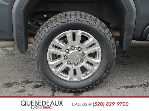 Used 2023 GMC Sierra 3500 Denali AWD/4WD image 10
