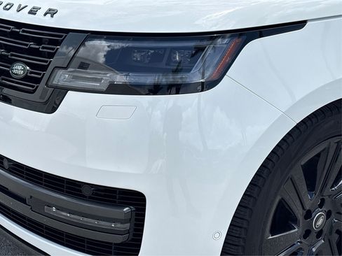 Used 2023 Land Rover Range Rover SE AWD/4WD image 14