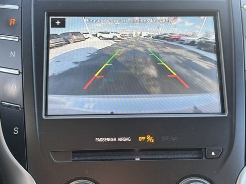 Used 2017 Lincoln MKC Premiere image 29