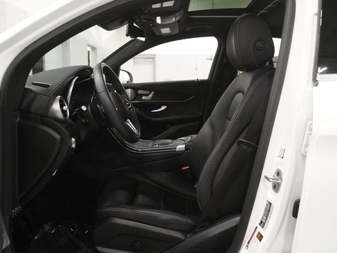 Certified 2023 Mercedes-Benz GLC 300 4MATIC Coupe image 2