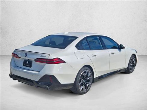 New 2026 BMW 530i xDrive AWD/4WD image 4